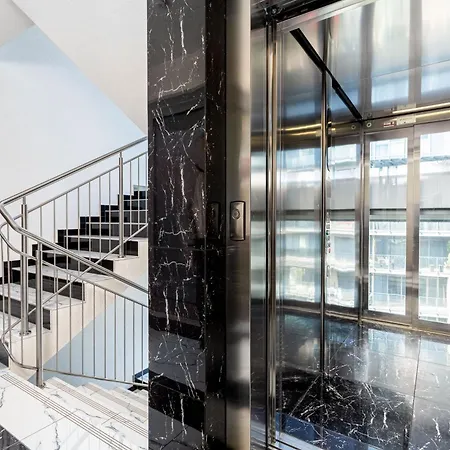 Glossy G29 Апартаменты *