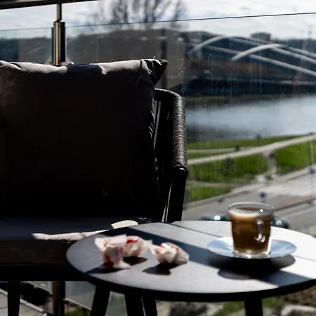 Apartment Glossy G29 *